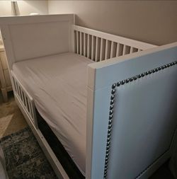 Convertible Crib
