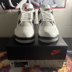 Nike Air Jordan 4 Retro Men's Size 11 White Cement 2025 FV5029-100