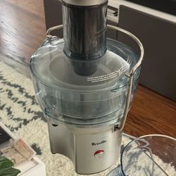 Breville Juicer