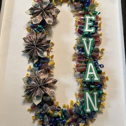Grad Leis!!! 