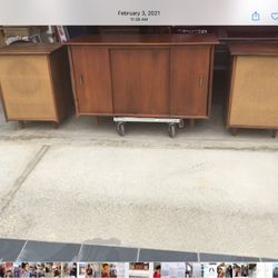 Vintage Teak / Mohogony Stereo Cabinet with two Separate Speakersw