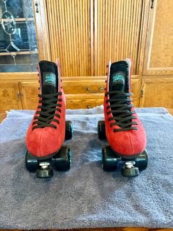 Brand New Sure-Grip Boardwalk Suede Roller Skates – Size 9 mens