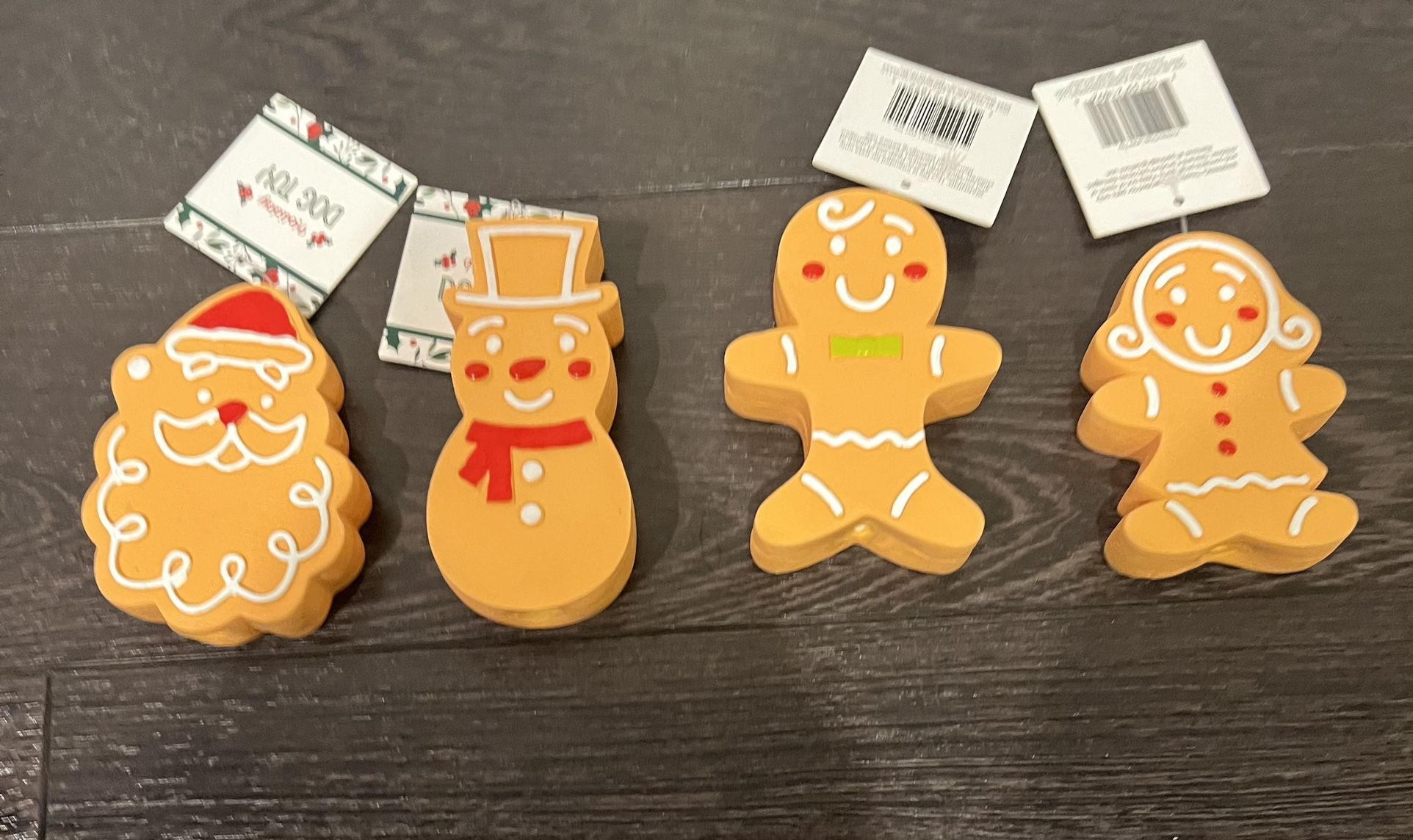 Gingerbread set of 4 Squeaky Dog Chew Toy Santa Boy Girl snowman New
