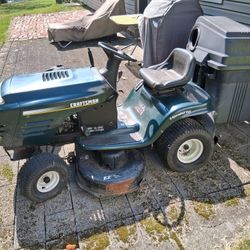 Craftmans Riding Mowers 