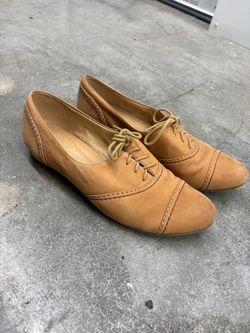 Naturalizer Tan Leather Lace-Up Oxford Flats