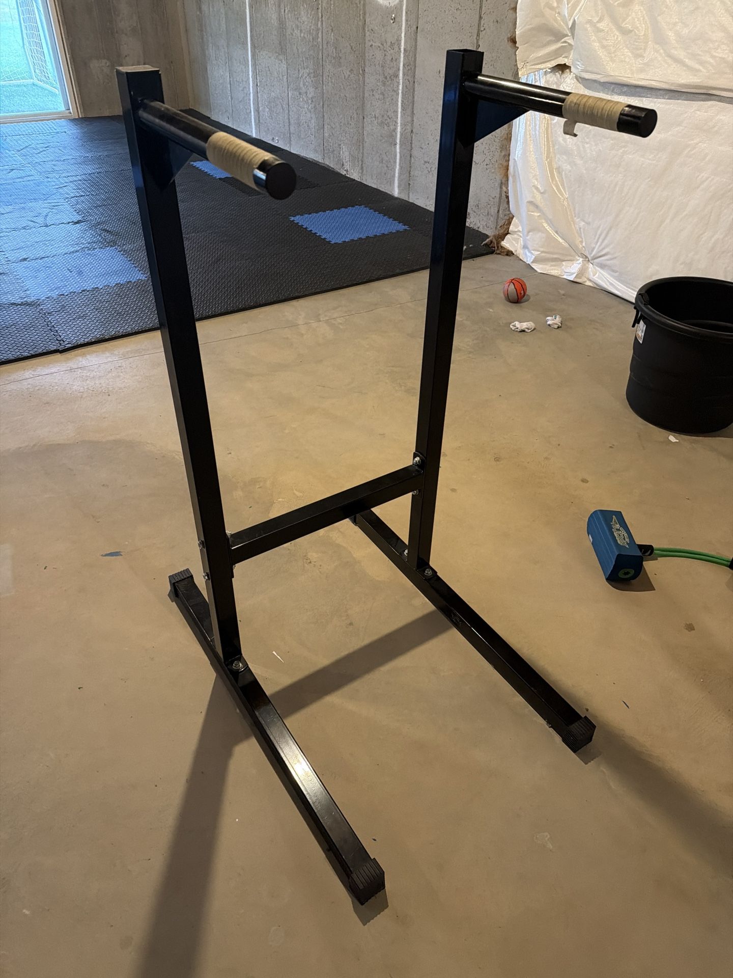 Heavy-Duty Dip Station – Like New - $35 OBO