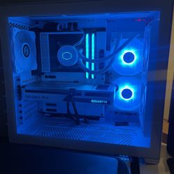 Custom PC Builder!