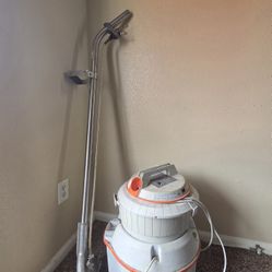 Carpet Cleaner. - Limpiador De Carpeta. Funciona Bie.