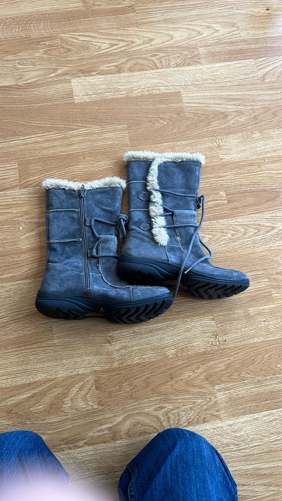 Earth Origins Danielle Women's Blue Suede Zipper Boots