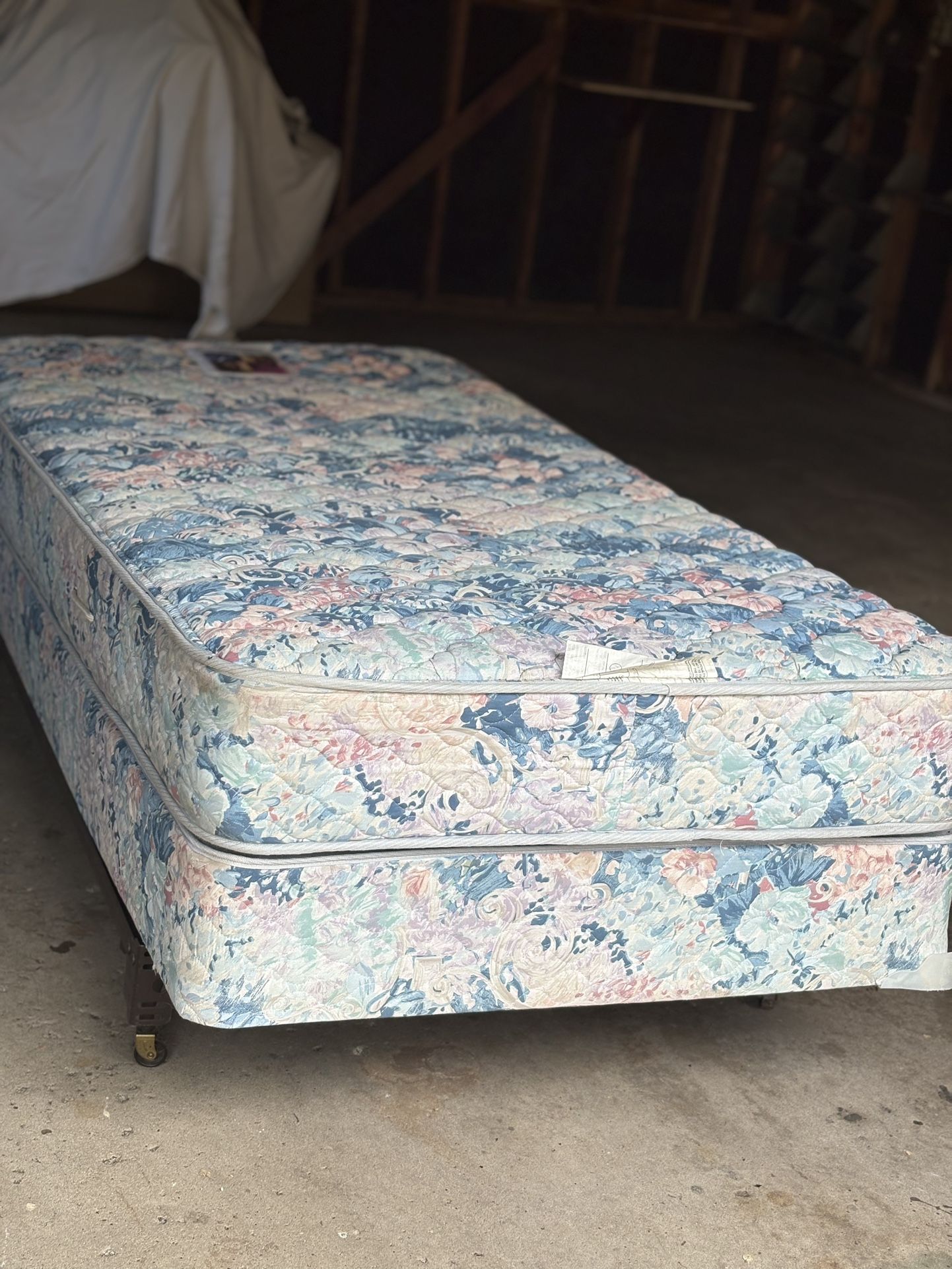Twin Bed Mattress