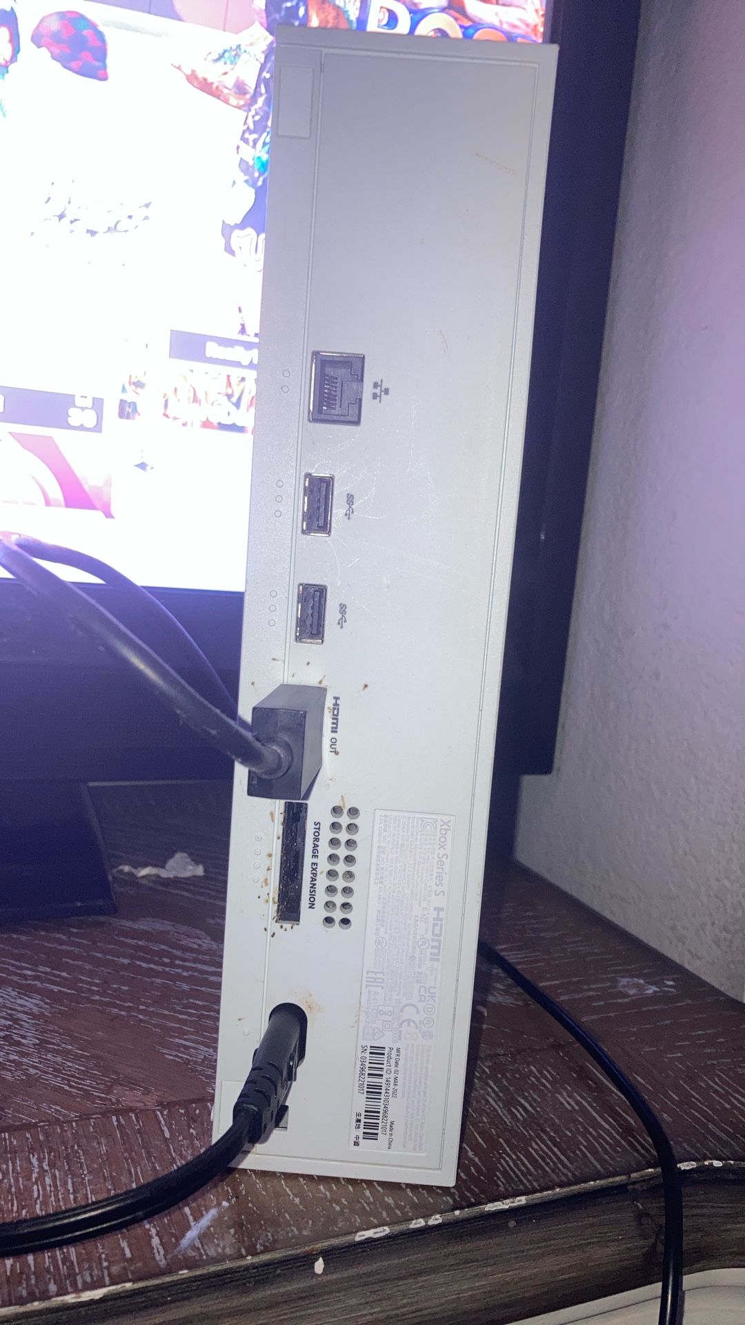 Xbox Series S (cables Included)