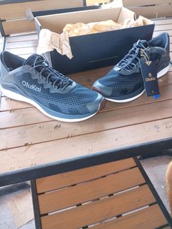 OluKai Low-Top Sneakers with Tags