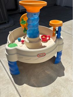 Little Tikes Water Table