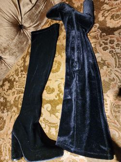 Over The Knee Boots Size 7