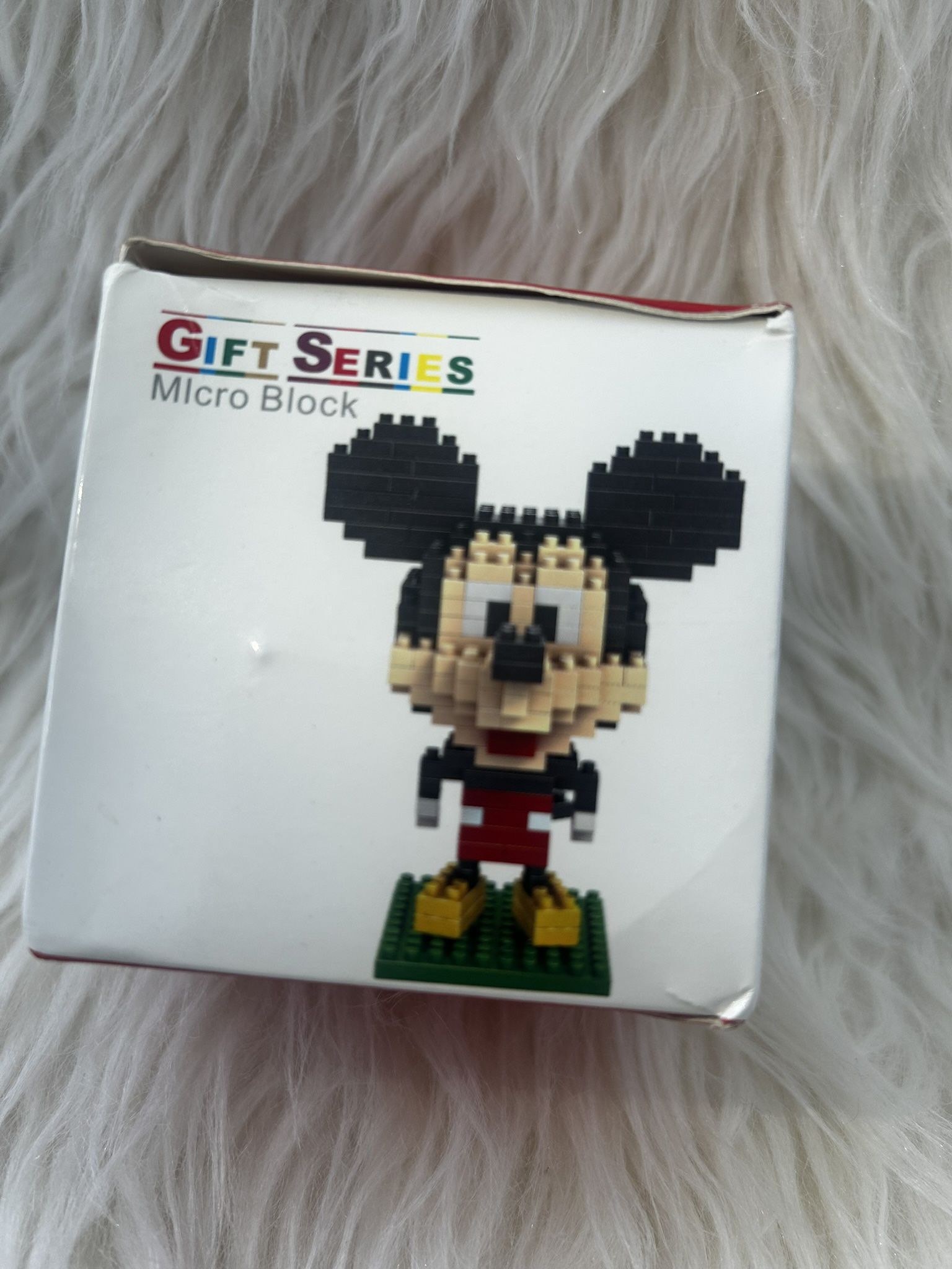 Mini Block Building Set – Cartoon Mouse (230pcs) DIY Gift Series Model – Ages 14+ B7