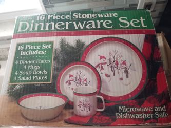 Christmas Dinnerware Set