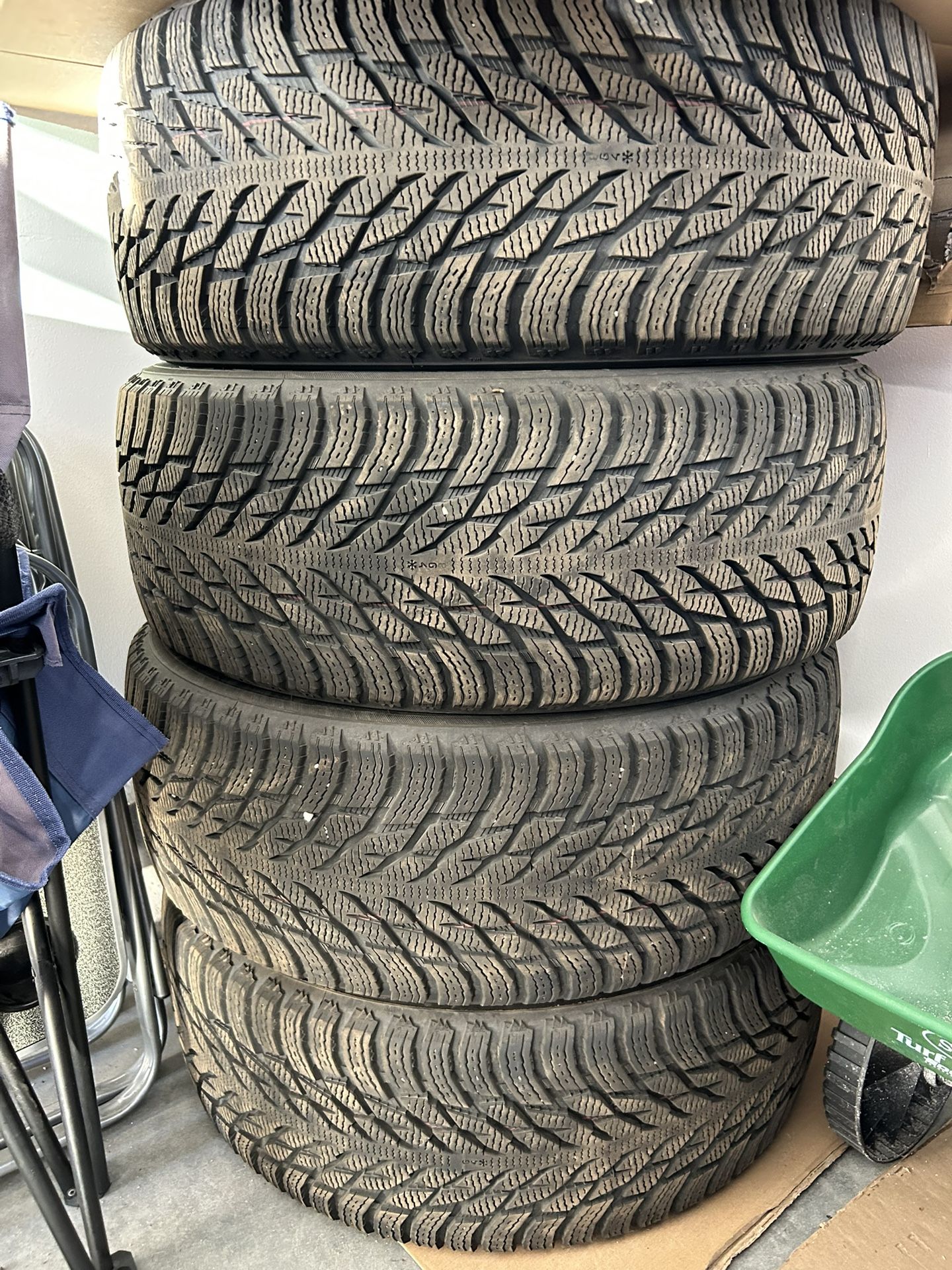 Snow Tires 19 Inches