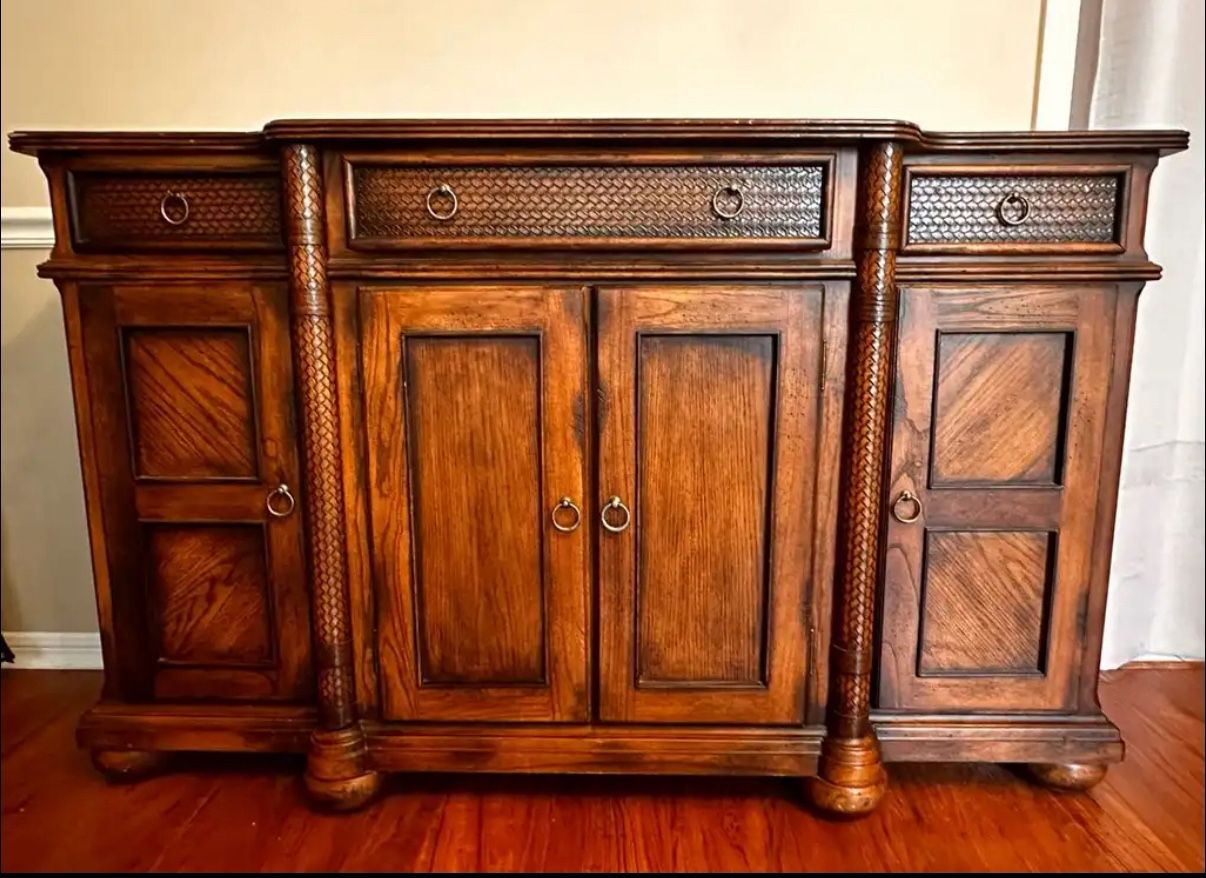 China Cabinet With Drawers And Storage