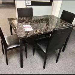 Dining table Set With 4 Chairs Brand new ,Delivery available 