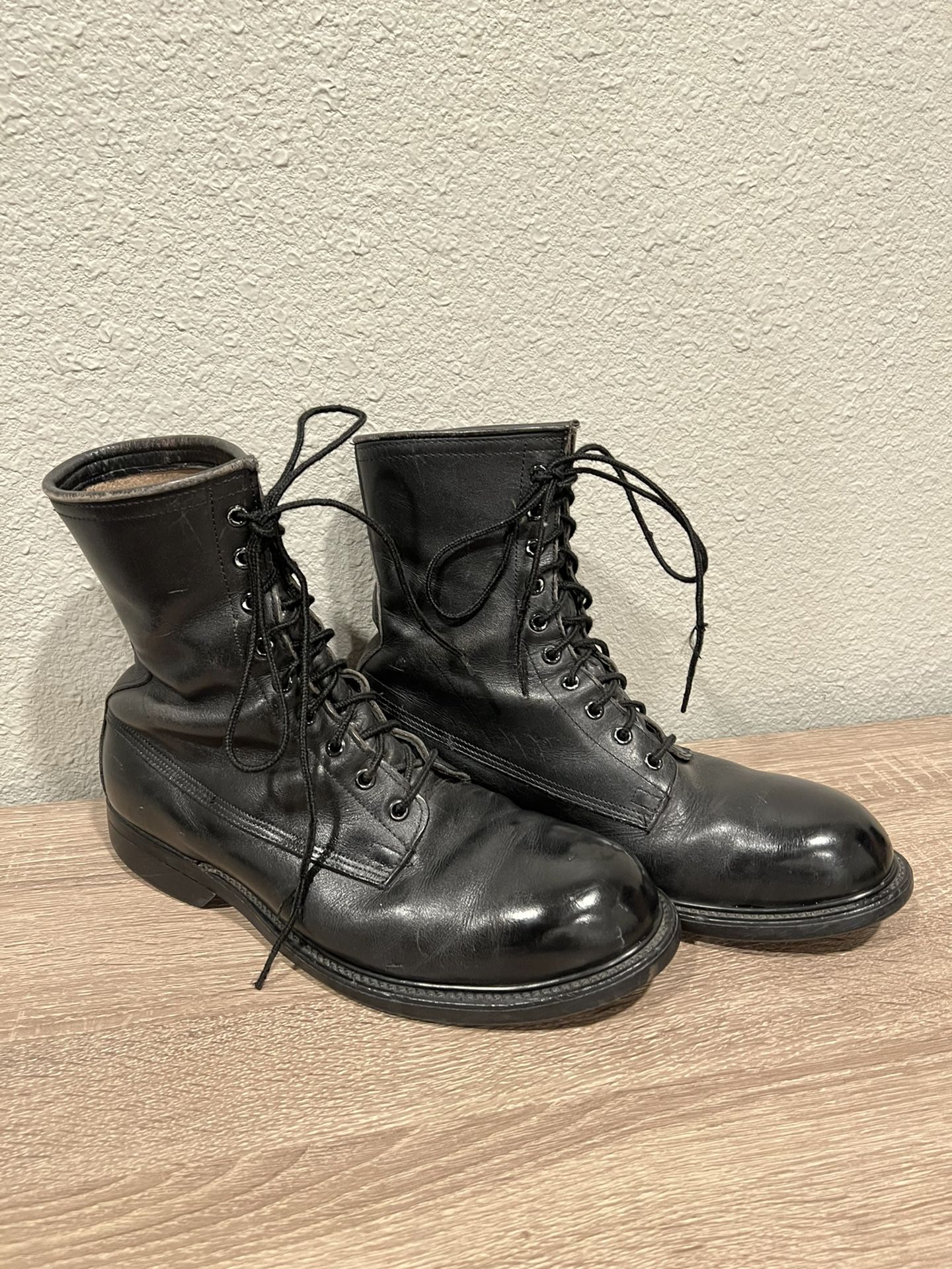 1994  Vintage World Wide Leather Boots 9.5