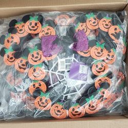 Disney Minnie Mouse Pumpkin Spider Web Halloween Wreath