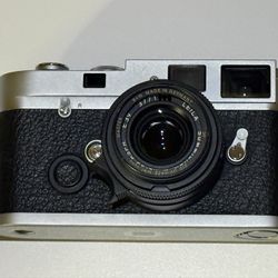 Leica MP 0.58x with Summicron 35mm f/2 V5 ASPH Lens