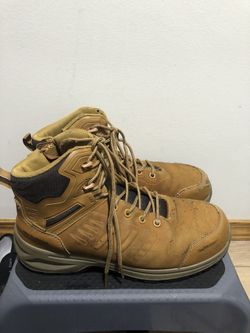 New Balance Midclbrwh-7-2E Men's Composite Toe Athletic High-Top Shoes Size 9.5