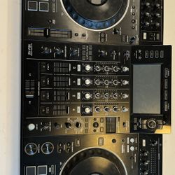 XDJ-XZ Like-New For Same 