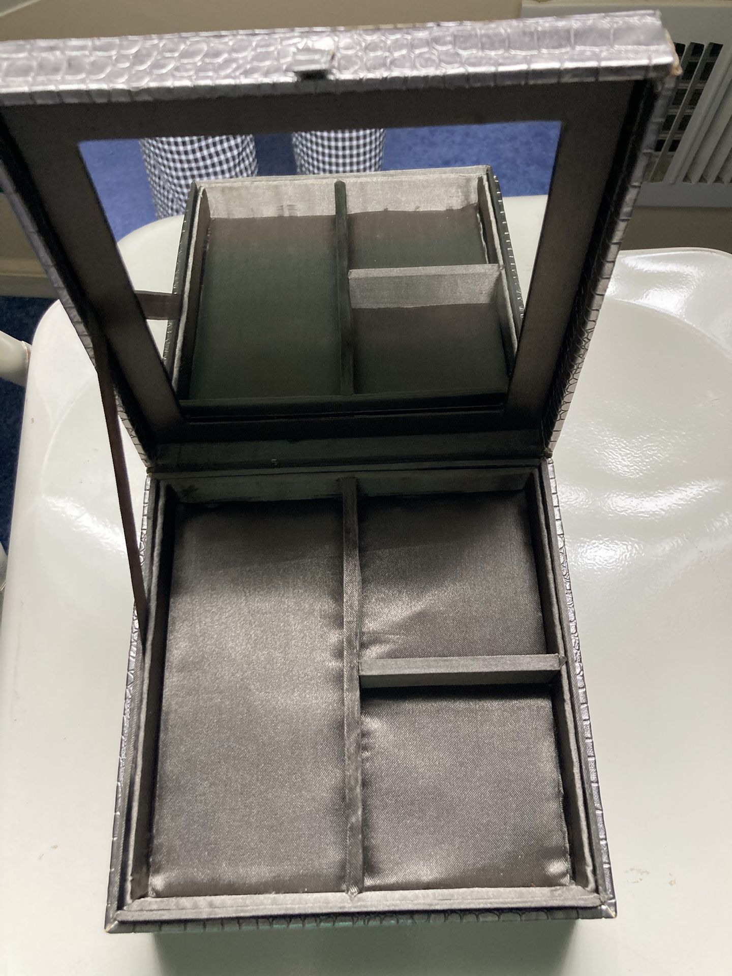 Jewelry Box