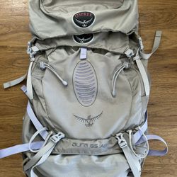 Women’s Osprey Aura AG 65L 