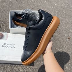 Alexander McQueen Oversized Men’s Shoe Black And Brown 