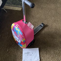 Hello Kitty Scooter Luggage (kids)