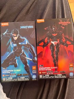 Blockees model kits Nightwing and Batman beyond