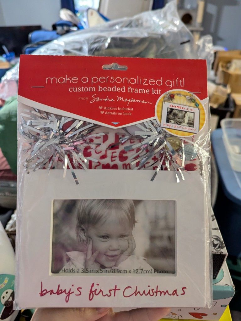 Baby's First Christmas Photo Frame Craft Kit