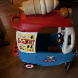 Little Tikes Cozy Ice Cream Truck