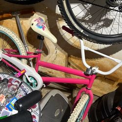 Bicycle for girl