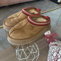 Uggs Size 8