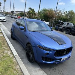 2018 Maserati Levante Sport Miles 22,000