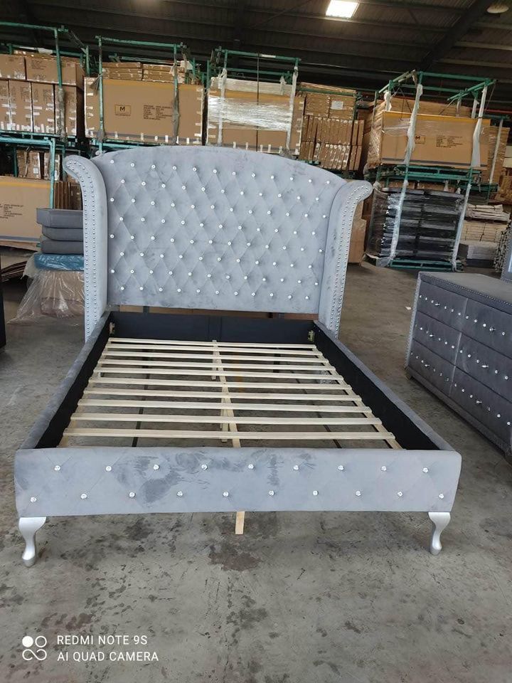 Tufted Headboard/Frame/ Chest And Dresser Mirror// Same Day Delivery