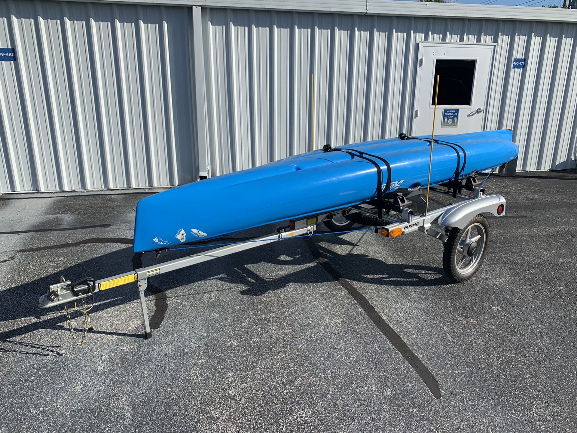 Yakima Rack and Roll Trailer with Spare Tire, Kickstand and Extension