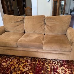 Comfortable Couch By LazyBoy In Good Condition