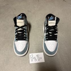 Jordan 1 Retro University Blue