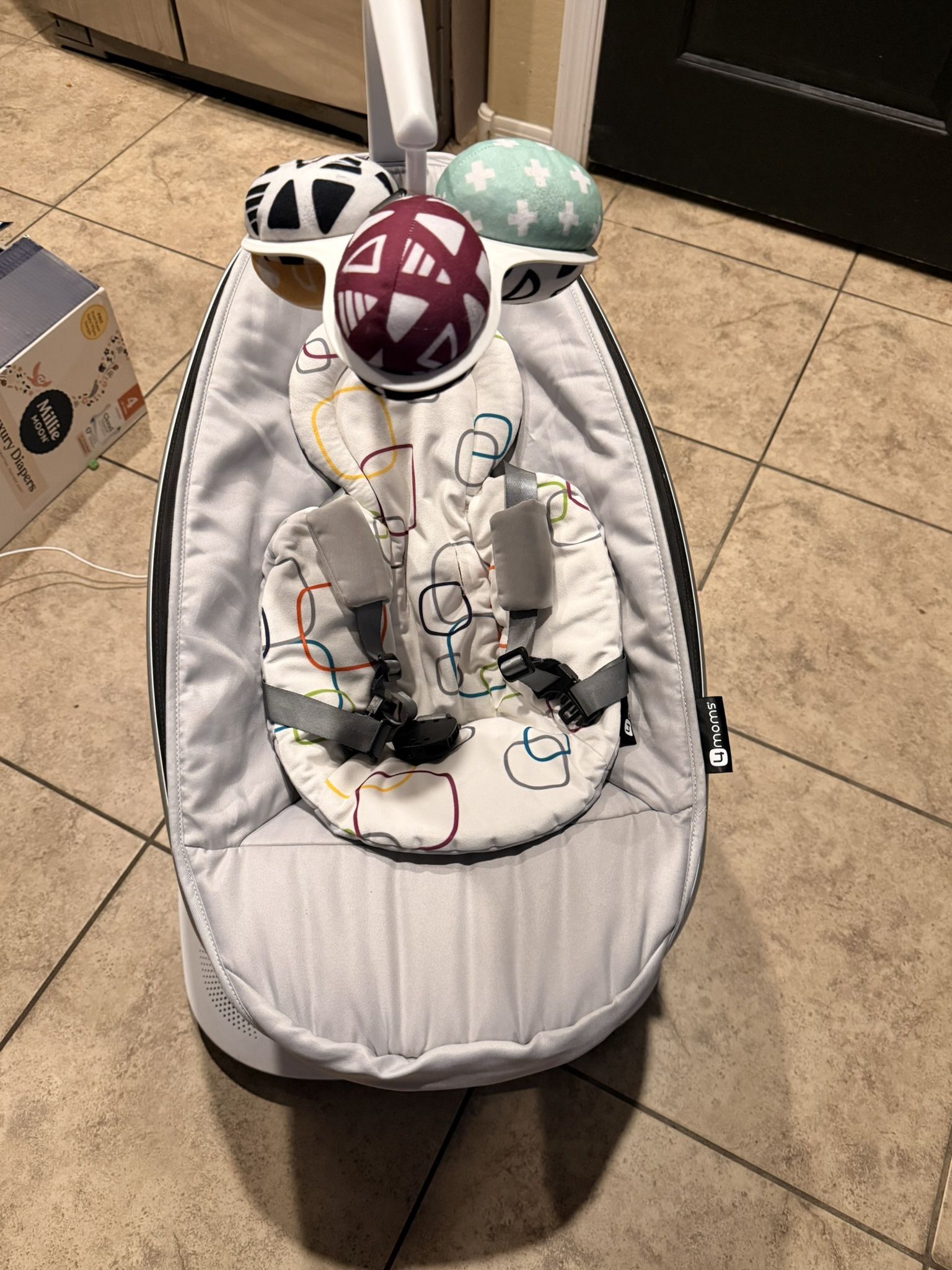 Mamaroo 4moms swing
