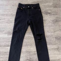Women’s Levi’s Straight Leg Jeans