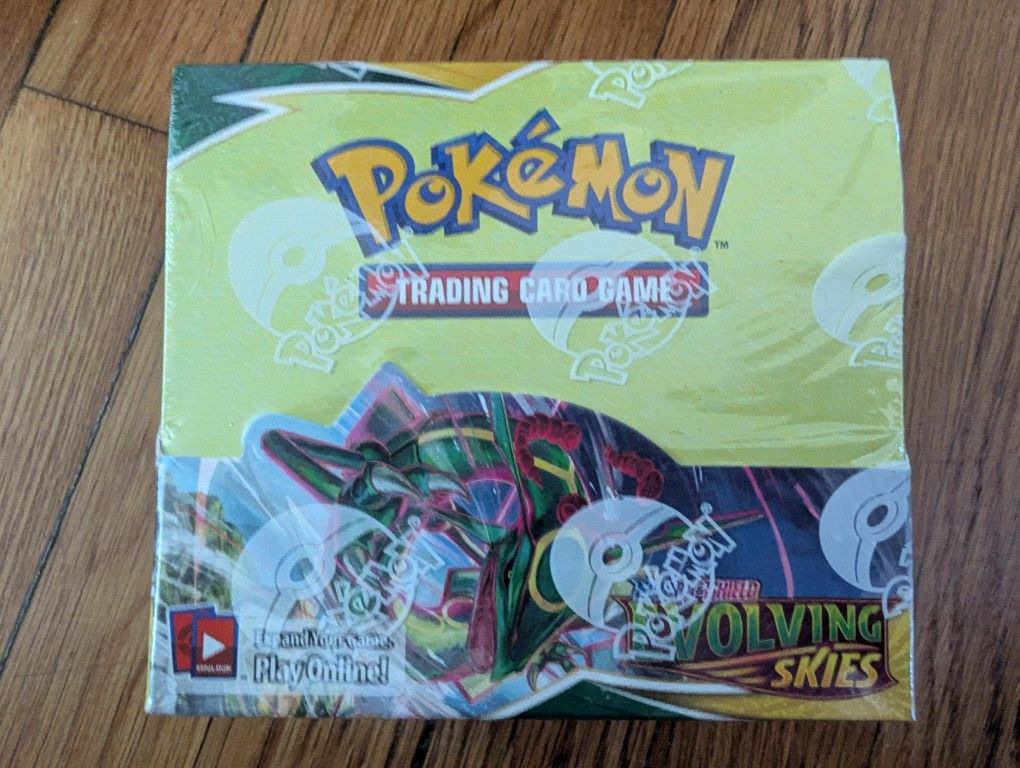 Pokemon Evolving Skies Booster Box