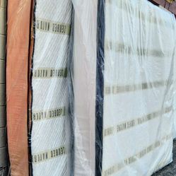 New King Size Pillow Top Mattress 