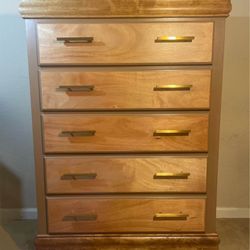 Royal Gold Dresser Refurbisment