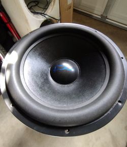 SUBWOOFER