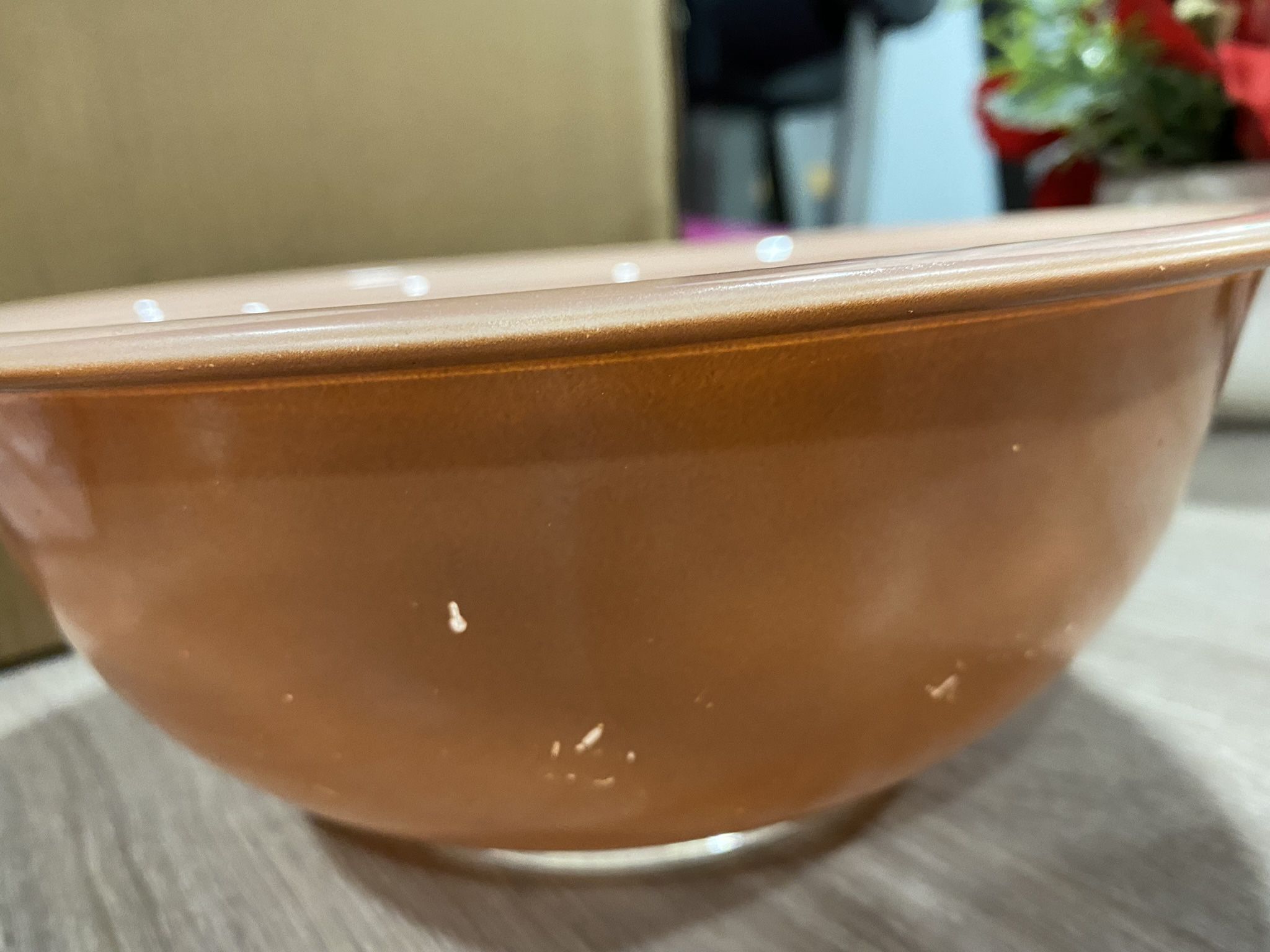 Vintage Pyrex 325 Pink Peach Color ? Clear  2.5L Nesting Mixing Bowl 10” Diameter