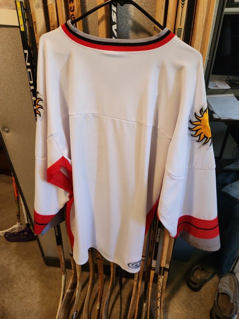 Arizona Sundogs Hockey Jersey Signed By 4 Players